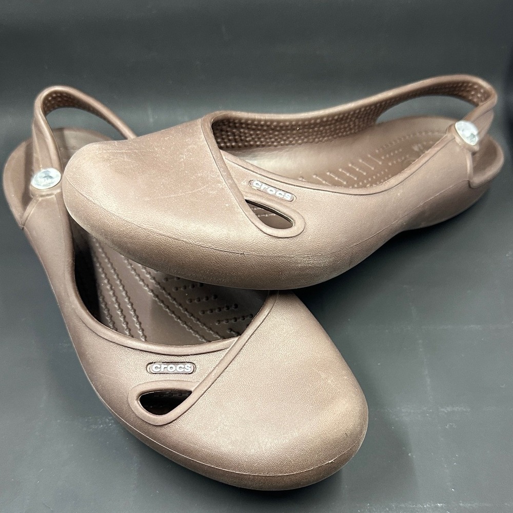 Crocs Malindi Flat Shoes Womens Size 8 Brown Bronze Slingback Comfort Sandals